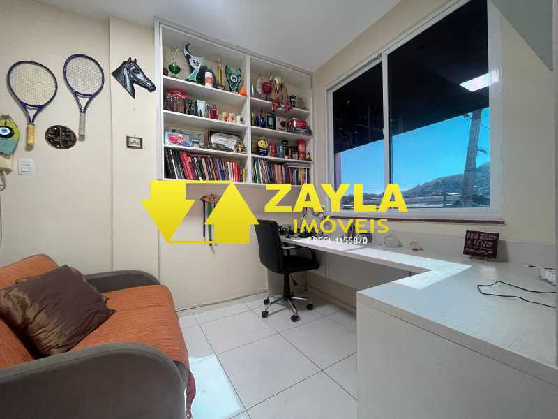 Apartamento à venda com 1 quarto, 28m² - Foto 1