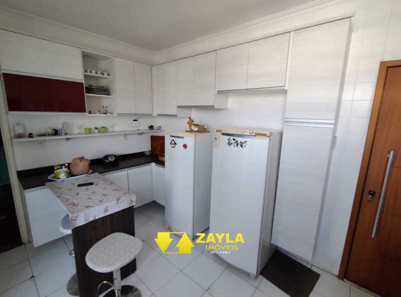 Apartamento à venda com 2 quartos, 73m² - Foto 11