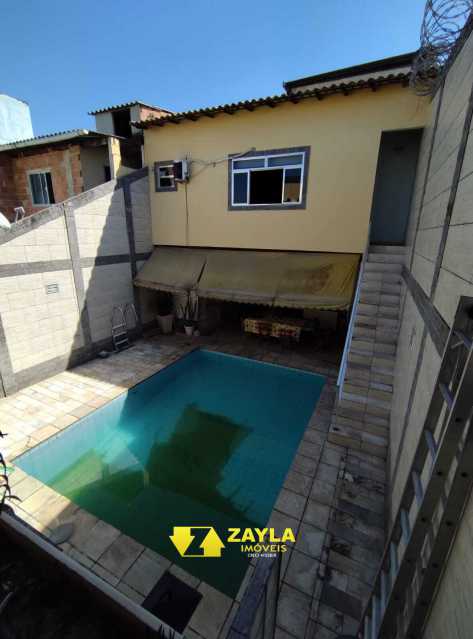 Casa à venda com 4 quartos, 203m² - Foto 2