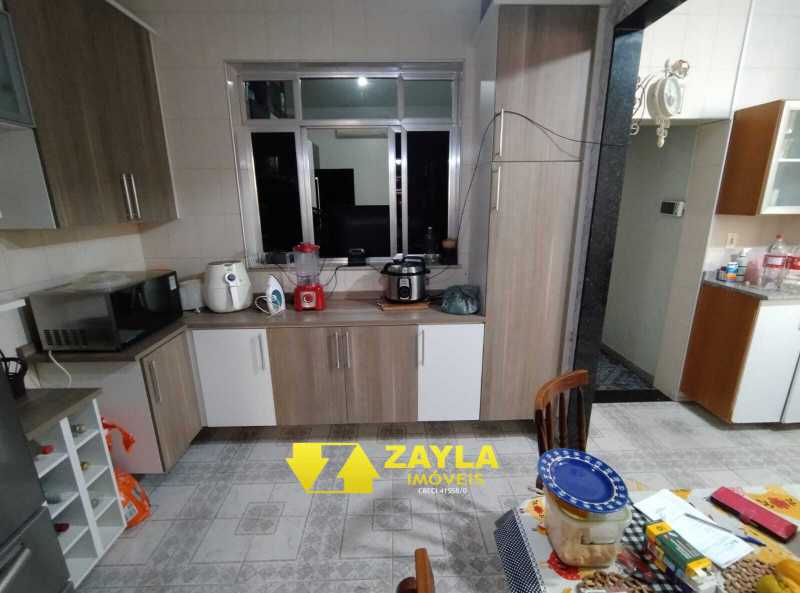 Casa à venda com 4 quartos, 203m² - Foto 24