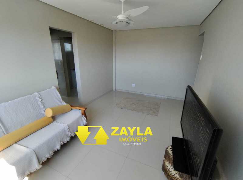 Apartamento à venda com 2 quartos, 75m² - Foto 21