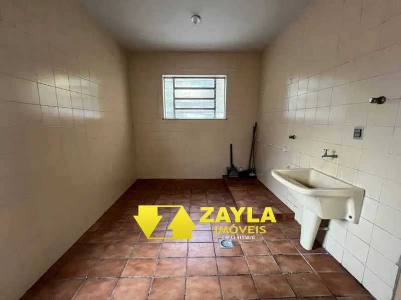 Casa à venda com 3 quartos, 131m² - Foto 13