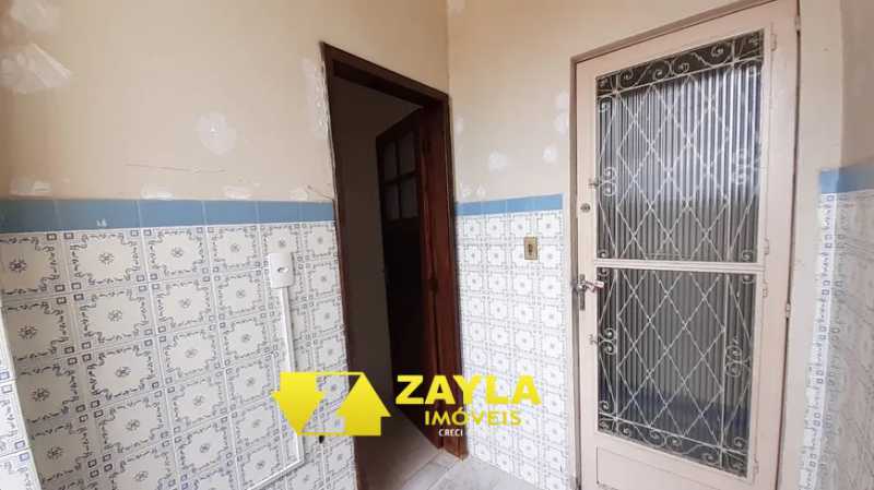 Apartamento à venda com 2 quartos, 75m² - Foto 23