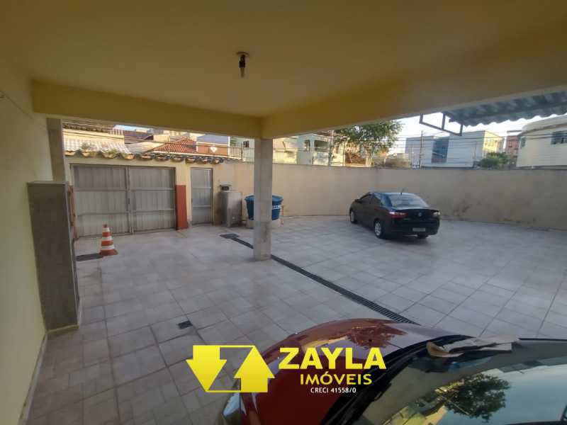 Casa à venda com 4 quartos, 280m² - Foto 4