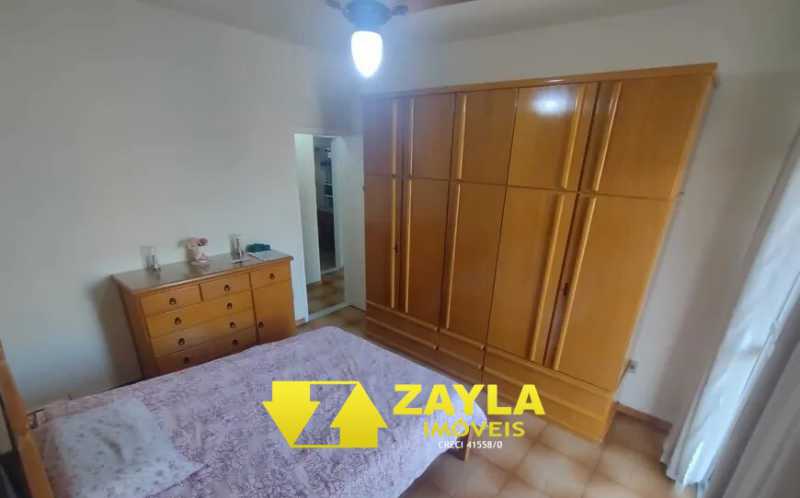 Casa à venda com 4 quartos, 280m² - Foto 11