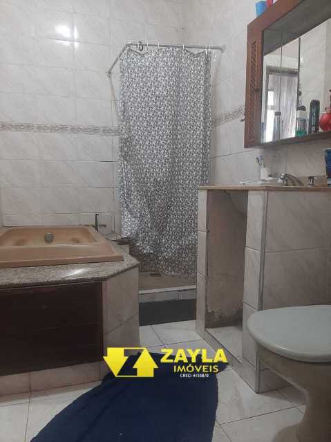 Casa à venda com 7 quartos, 240m² - Foto 18