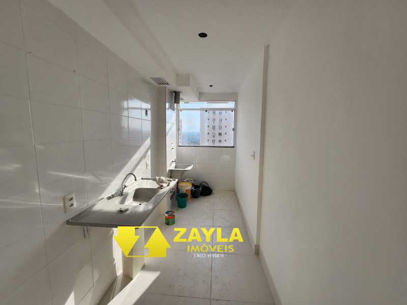 Apartamento à venda com 2 quartos, 48m² - Foto 7