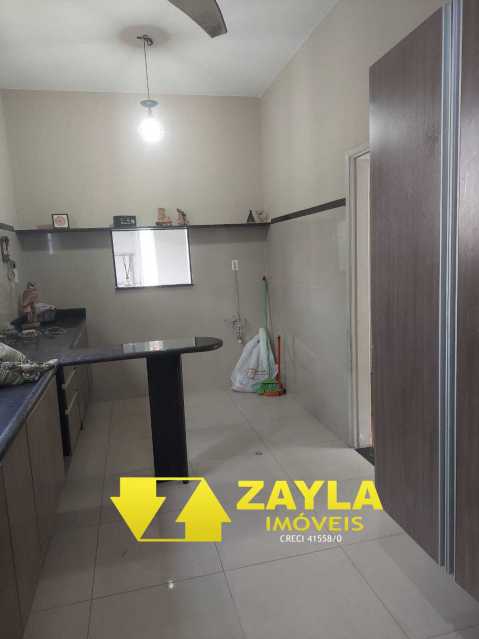 Casa à venda com 3 quartos, 240m² - Foto 10