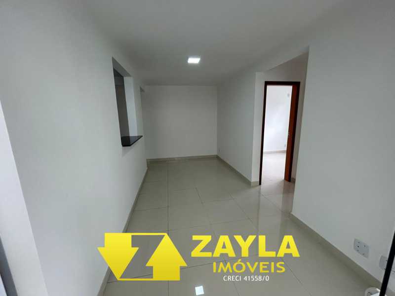 Apartamento à venda com 2 quartos, 46m² - Foto 2