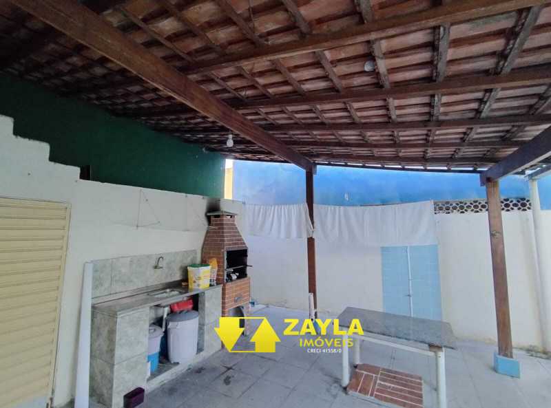 Casa à venda com 3 quartos, 120m² - Foto 1