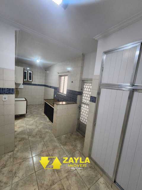 Casa à venda com 5 quartos, 300m² - Foto 8