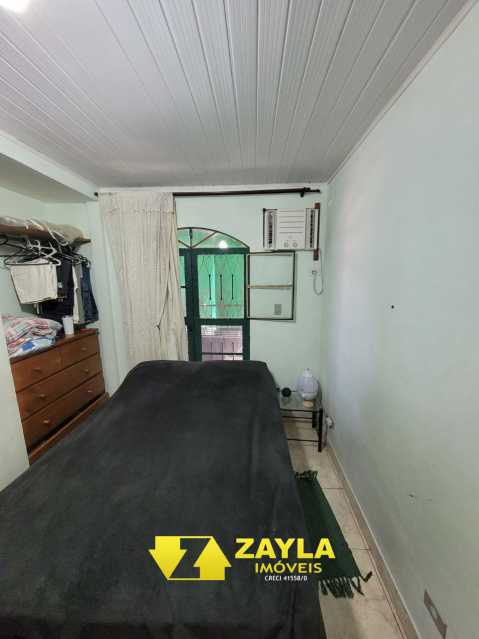 Casa de Condomínio à venda com 8 quartos, 200m² - Foto 10