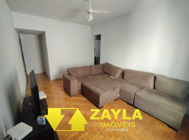 Apartamento à venda com 3 quartos, 95m² - Foto 2