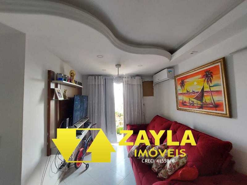 Apartamento à venda com 3 quartos, 70m² - Foto 2