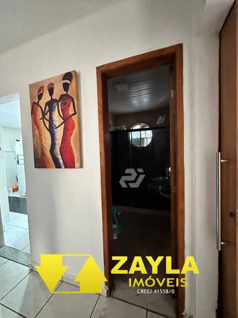 Casa à venda com 6 quartos, 240m² - Foto 18