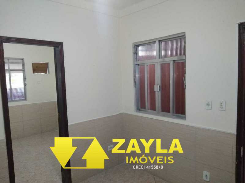 Casa à venda com 2 quartos, 70m² - Foto 11