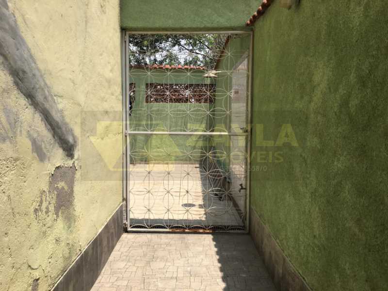 Casa à venda com 4 quartos, 250m² - Foto 18