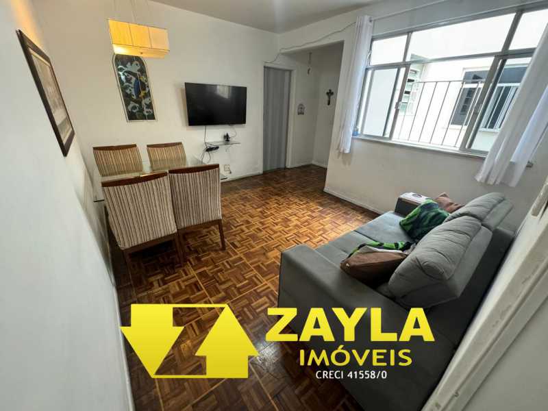 Apartamento à venda com 2 quartos, 86m² - Foto 2