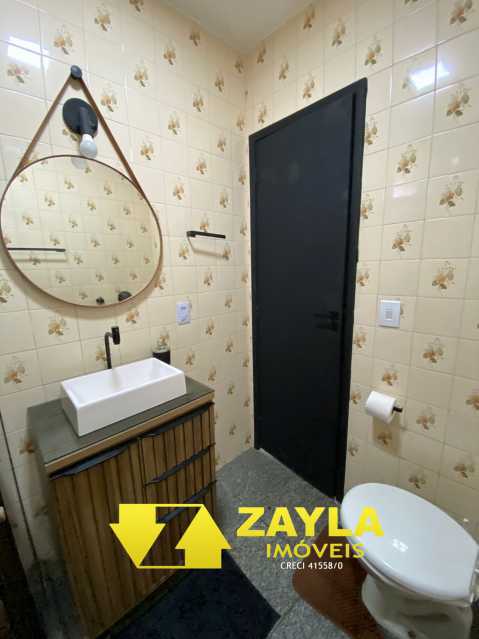 Apartamento à venda com 2 quartos, 70m² - Foto 4