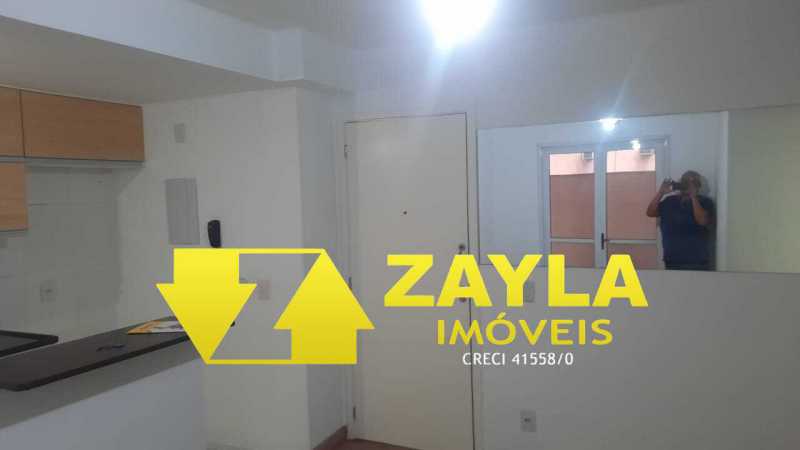 Apartamento à venda com 2 quartos, 60m² - Foto 2