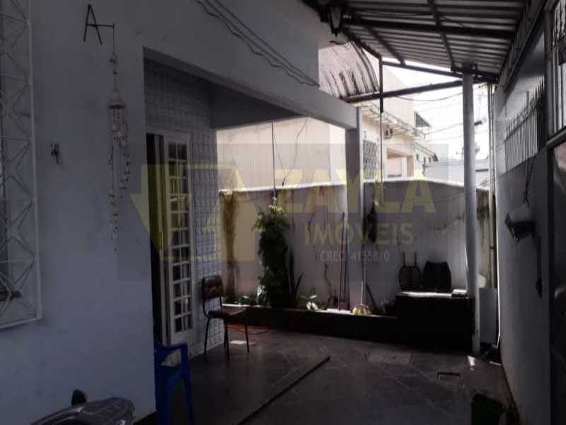 Casa à venda com 3 quartos, 124m² - Foto 13