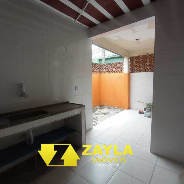 Casa à venda com 2 quartos, 38m² - Foto 18