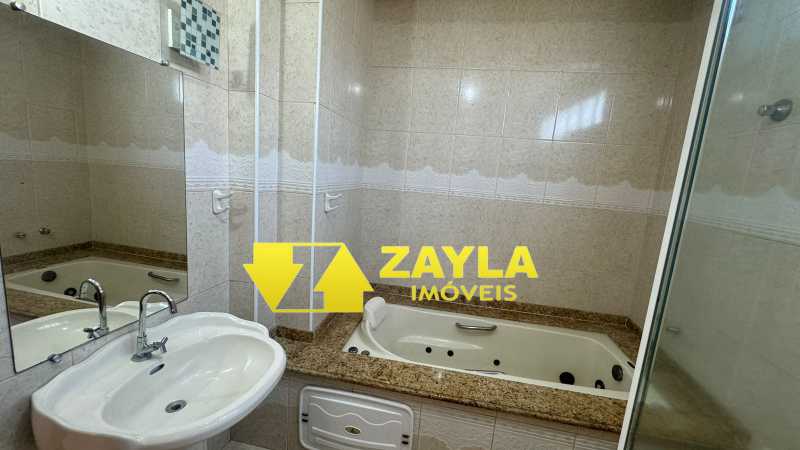 Apartamento para alugar com 2 quartos, 76m² - Foto 19