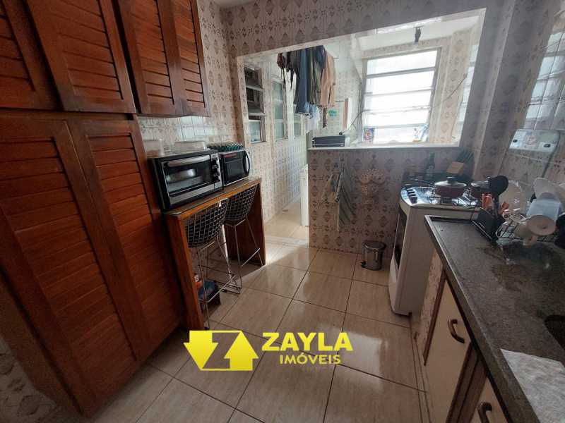 Apartamento à venda com 2 quartos, 75m² - Foto 6