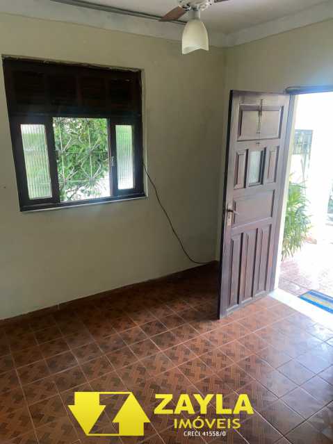 Casa à venda com 4 quartos, 100m² - Foto 2