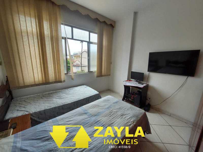 Apartamento à venda com 2 quartos, 75m² - Foto 10