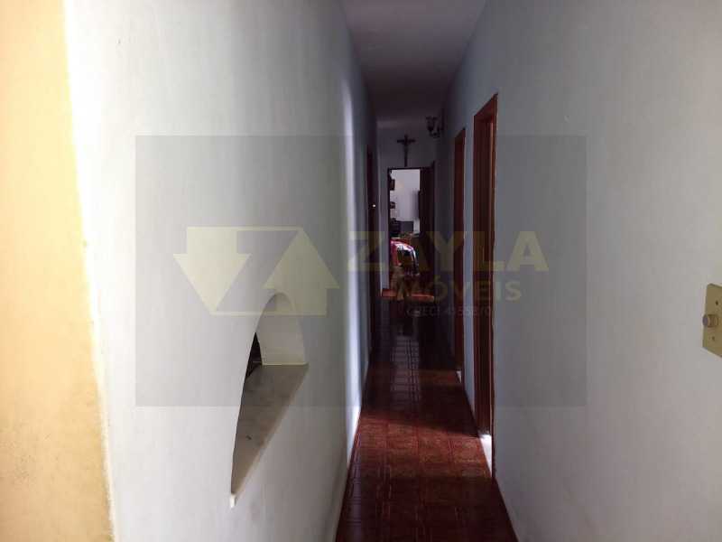 Casa à venda com 3 quartos, 240m² - Foto 10