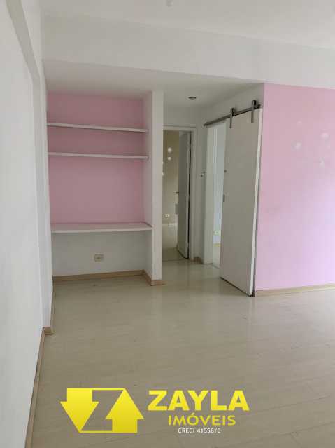 Apartamento à venda com 2 quartos, 68m² - Foto 4