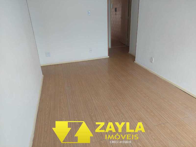 Apartamento à venda com 2 quartos, 70m² - Foto 3