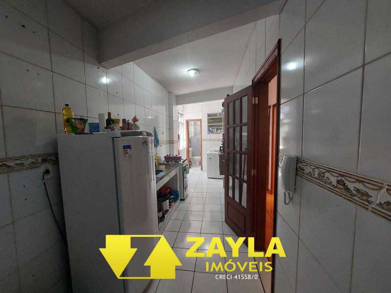 Apartamento à venda com 2 quartos, 80m² - Foto 11