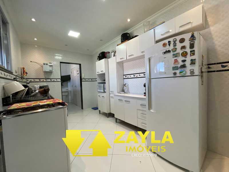 Apartamento à venda com 2 quartos, 72m² - Foto 12