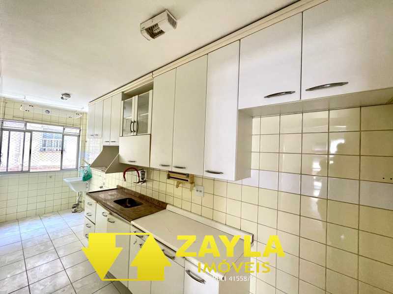 Apartamento à venda com 2 quartos, 62m² - Foto 14