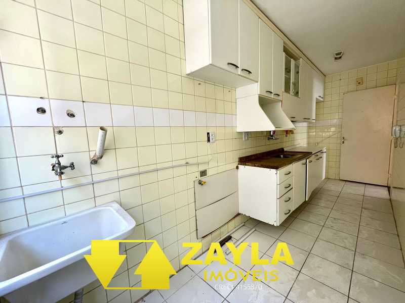 Apartamento à venda com 2 quartos, 62m² - Foto 15