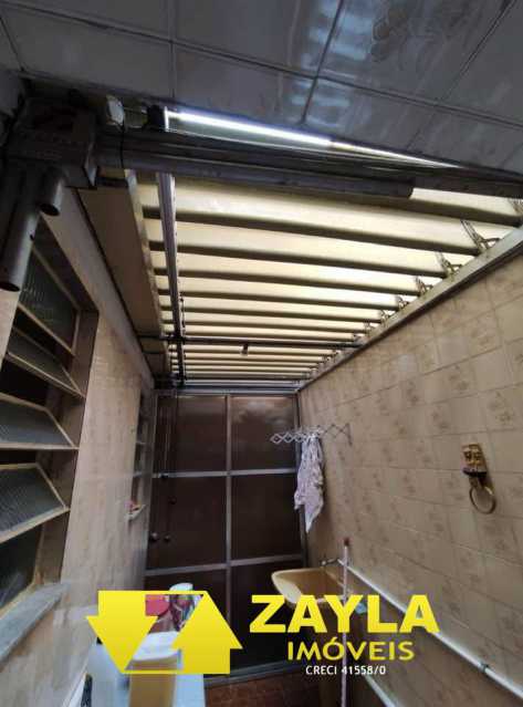 Apartamento à venda com 2 quartos, 75m² - Foto 18