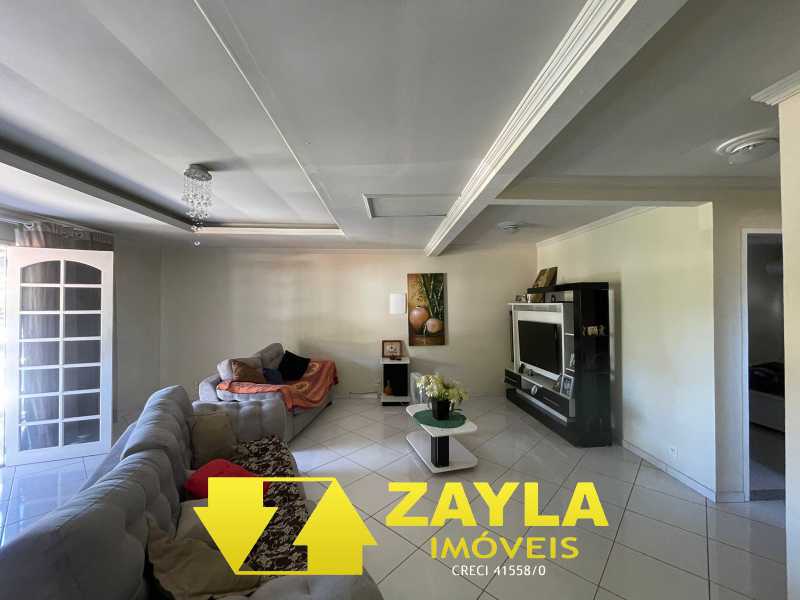 Casa à venda com 4 quartos, 124m² - Foto 3