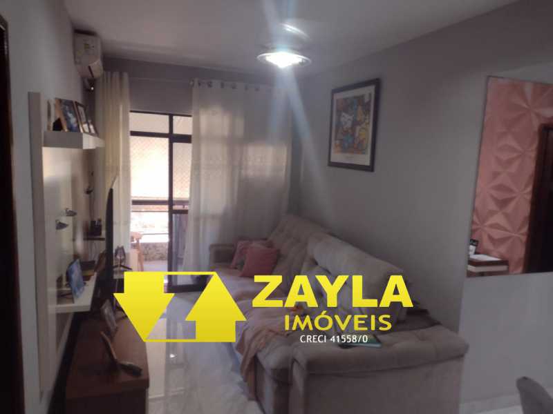 Apartamento à venda com 2 quartos, 68m² - Foto 2