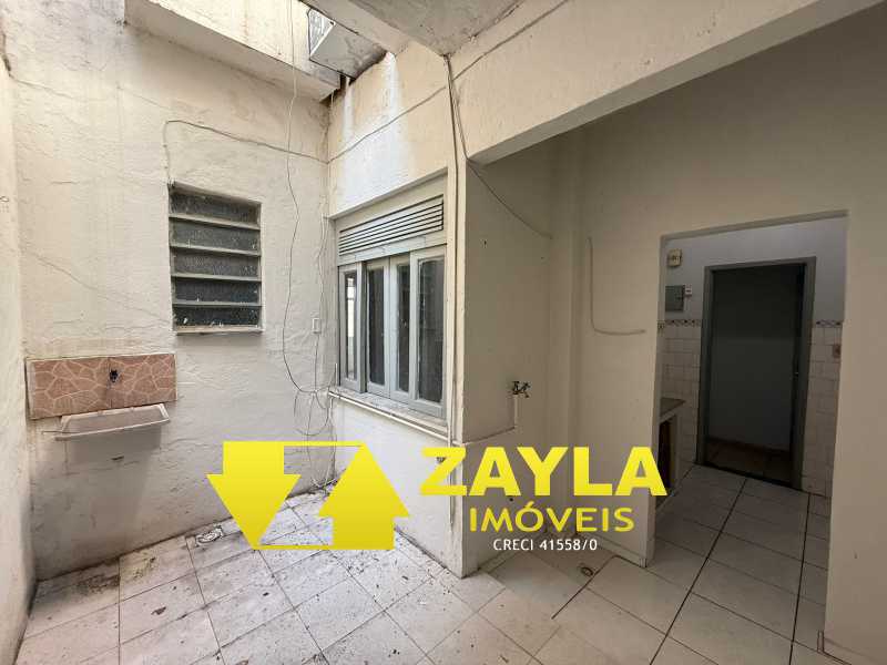 Apartamento à venda com 2 quartos, 60m² - Foto 23