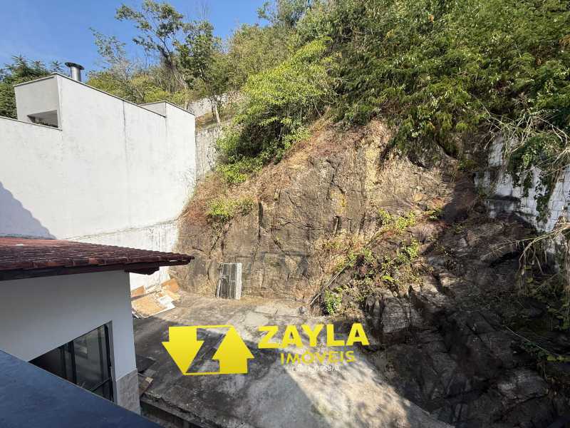 Casa de Condomínio à venda com 3 quartos, 184m² - Foto 26