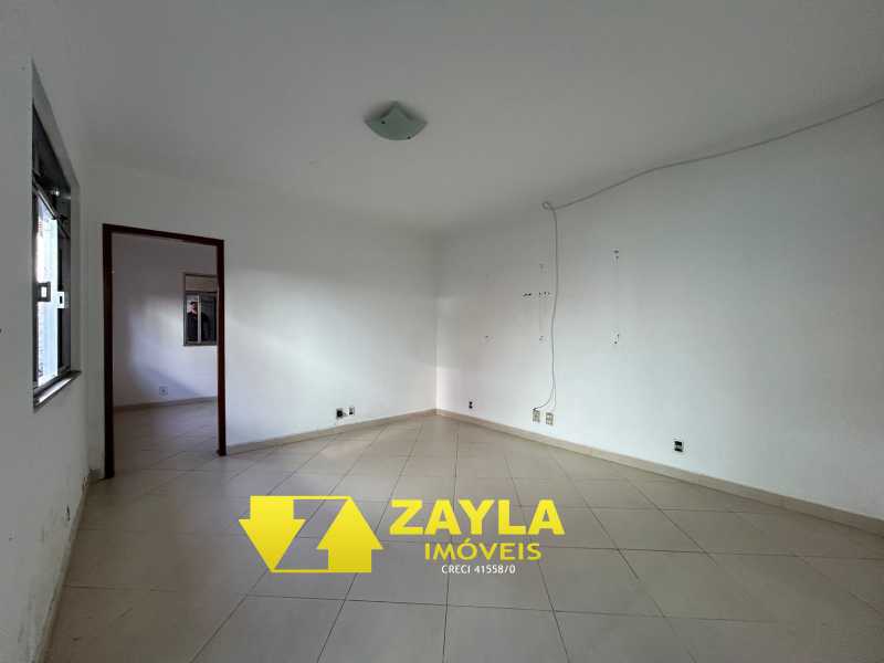 Casa de Vila à venda com 1 quarto, 68m² - Foto 4