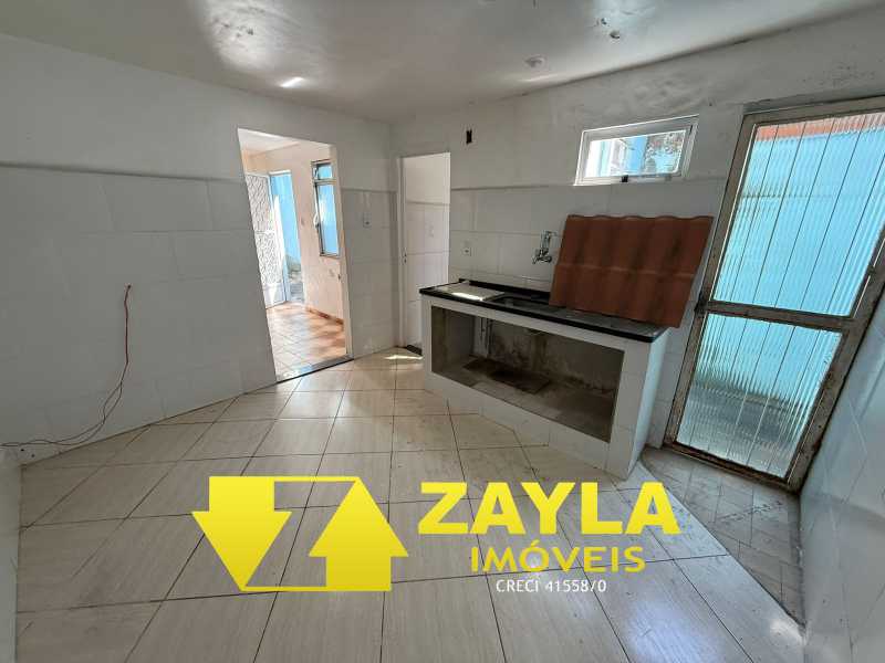 Casa de Vila à venda com 1 quarto, 68m² - Foto 11