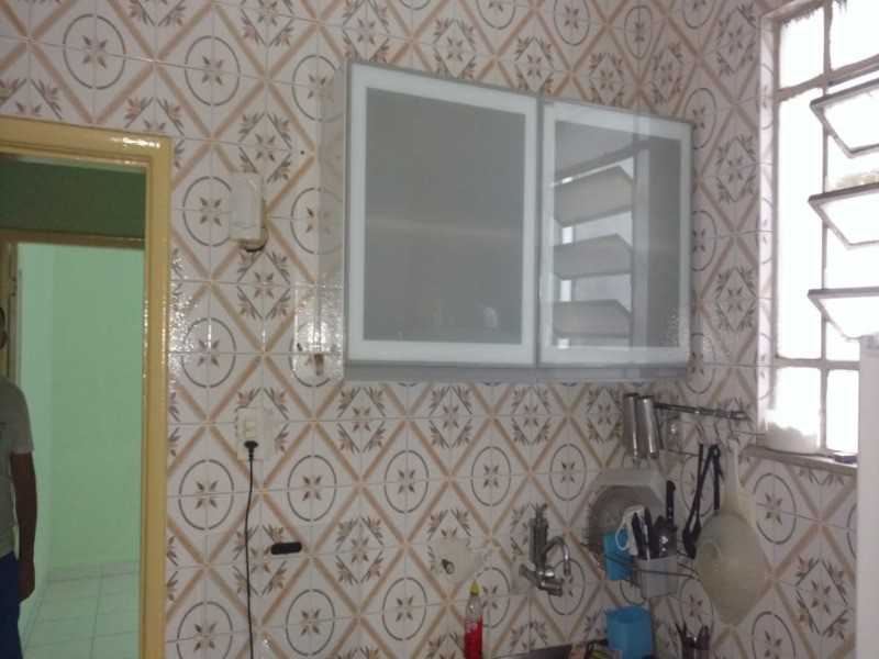 Apartamento à venda com 2 quartos, 65m² - Foto 11