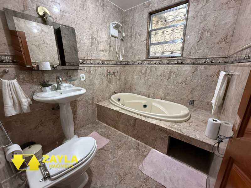 Casa, 3 quartos, 240 m² - Foto 13