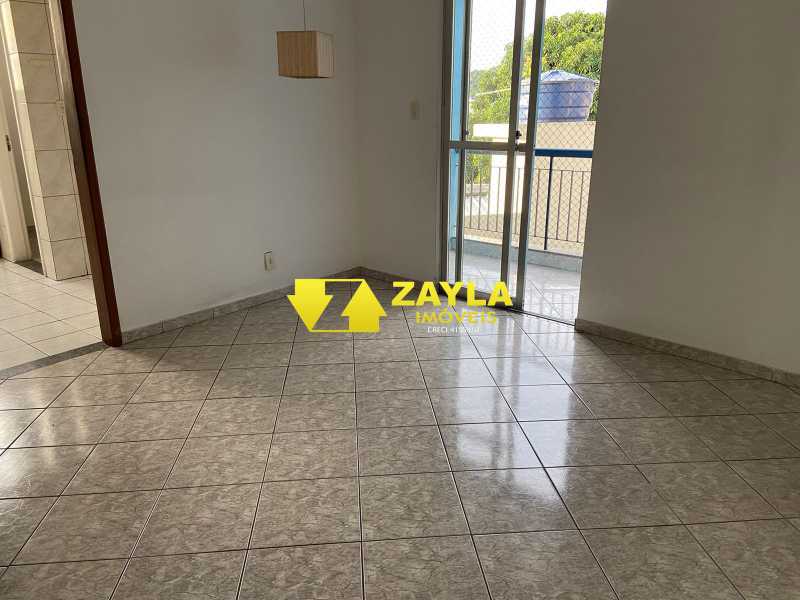 Apartamento à venda com 2 quartos, 75m² - Foto 1