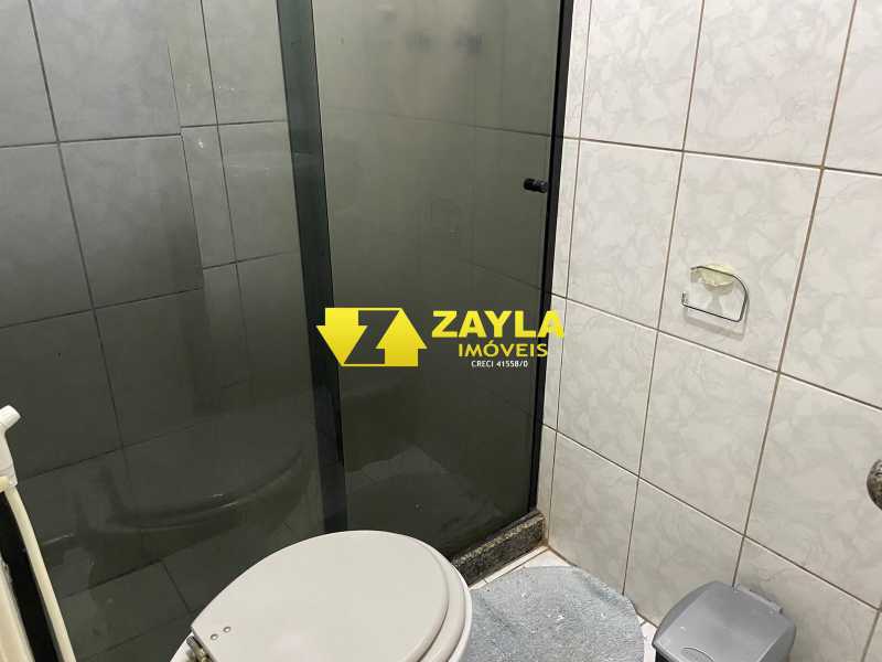 Apartamento à venda com 2 quartos, 75m² - Foto 17