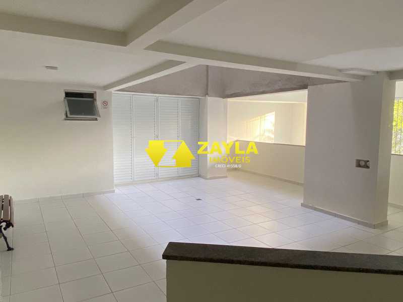 Apartamento à venda com 2 quartos, 75m² - Foto 23