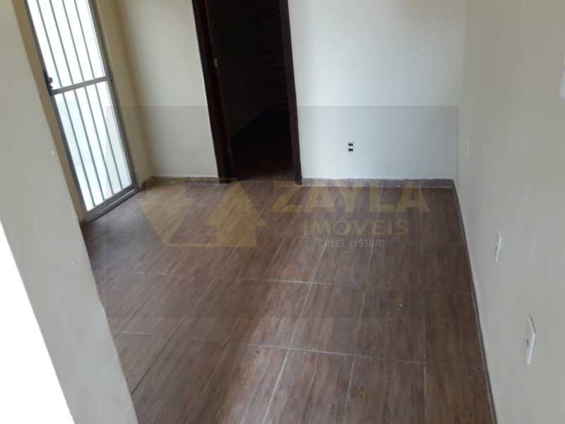 Casa de Vila à venda com 1 quarto, 40m² - Foto 1